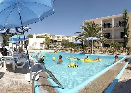 Vibra Club Maritim 3*