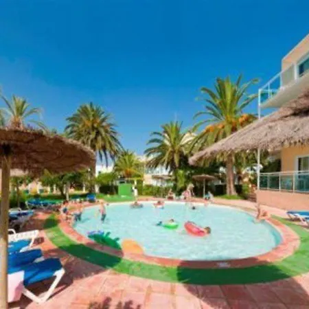 Vibra Club Maritim Apartahotel 3*